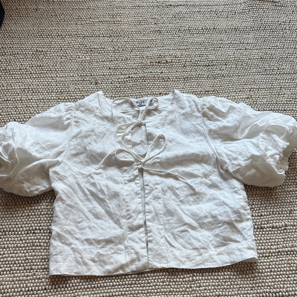 NA-KD White Linen Puff Sleeve Blouse
